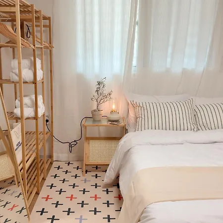 Gangnam 23, 3 Minutes Walk From Sinnonhyeon Station, Airport Bus, 1St Floor, Emotional Accommodation, Sleeps 5, Netflix, Wifi Seoul Exterior photo
